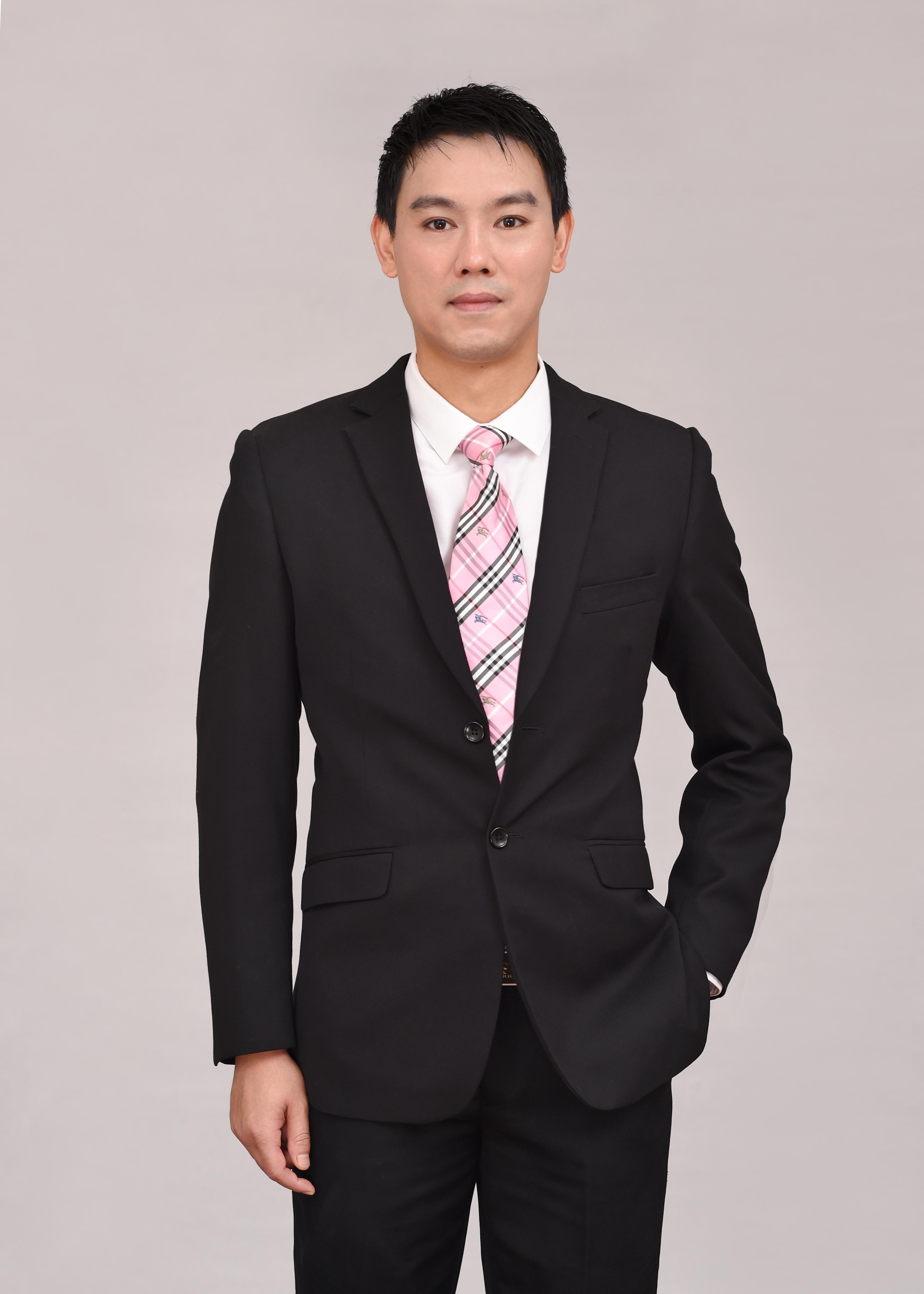 杨清华 创始人 & 执行董事